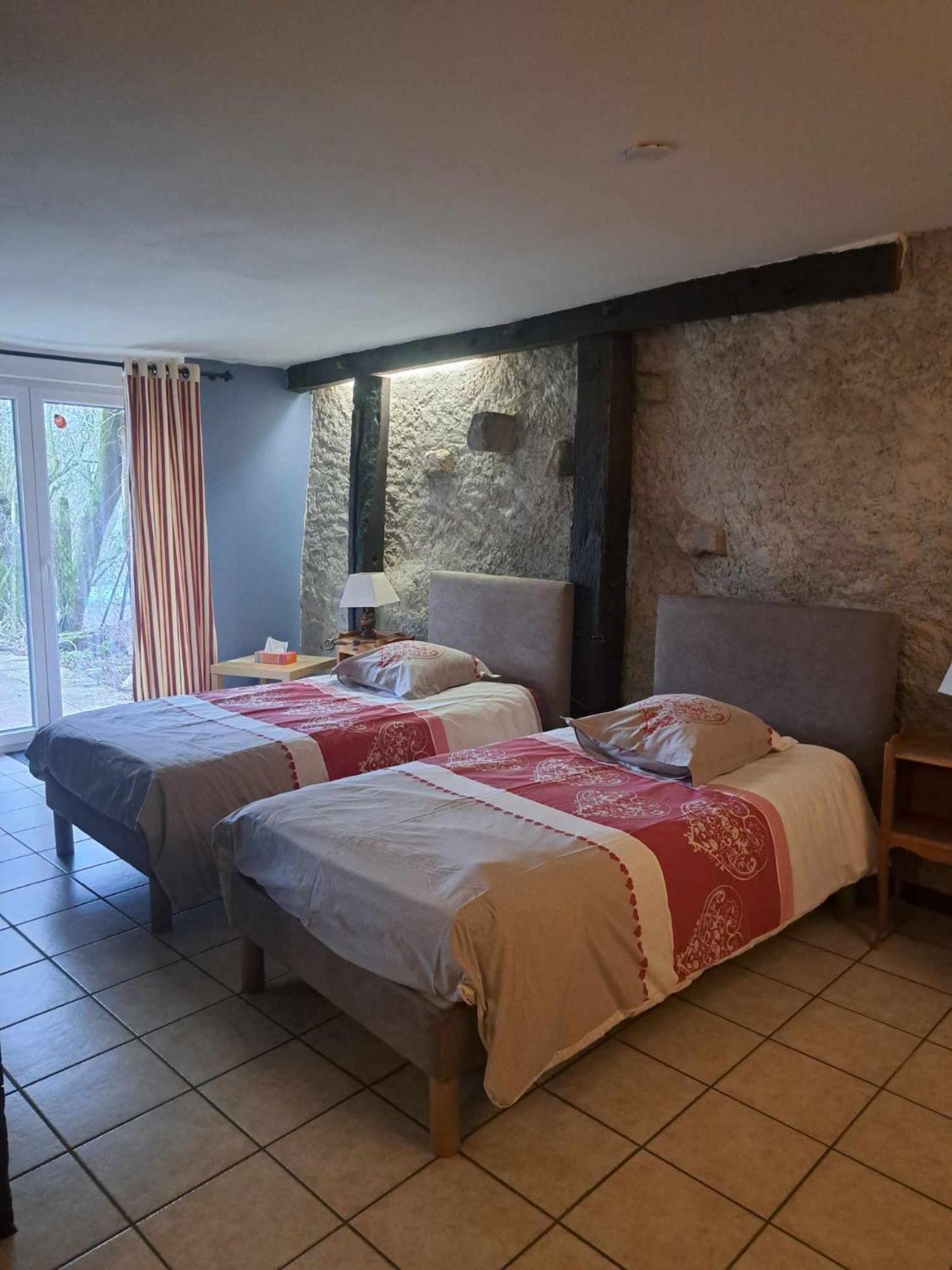 Chambres D'Hotes Les Hirondelles Gaubiving Zewnętrze zdjęcie